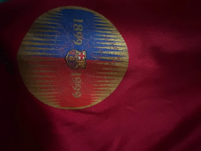 Primera equipación del FC Barcelona 1998/99, detalle