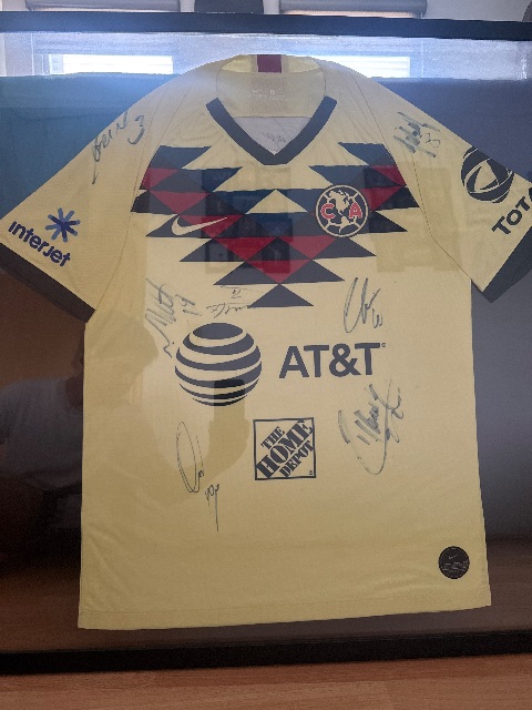 Primera equipación del América 2019/20, vista frontal