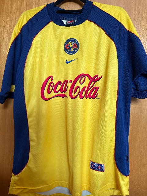 Primera equipación del América 2001/02, vista frontal