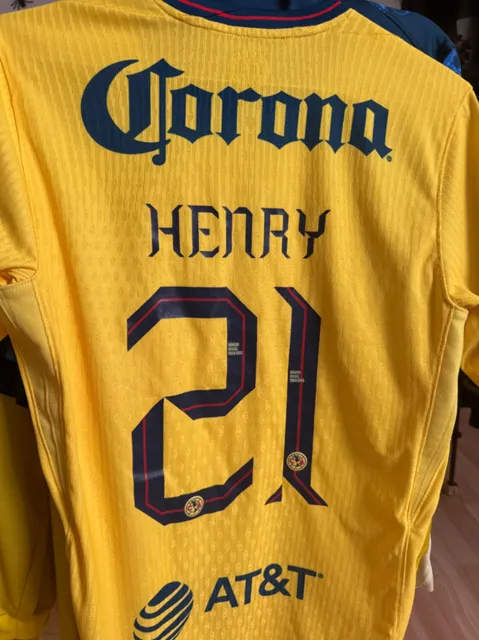 Primera equipación de Henry del Club América 2024/25, vista trasera