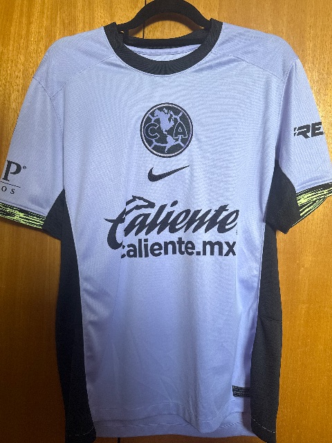 Tercera equipación de Fidalgo del América 2023/24, vista frontal