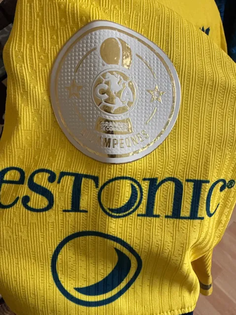 Primera equipación de Henry del Club América 2024/25, detalle