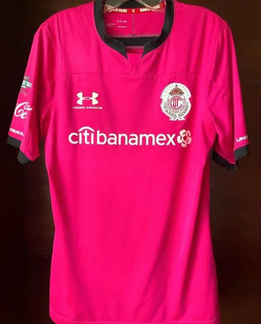Portero de Rubens Sambueza del Toluca 2020/21, vista frontal