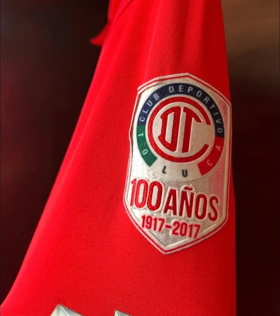 Primera equipación de Paulo Da Silva del Deportivo Toluca FC 2016/17, detalle