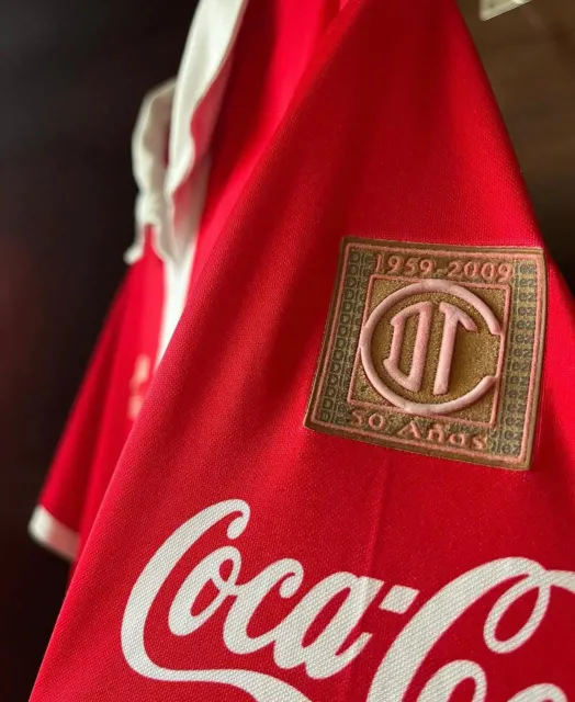 Tercera equipación de José Manuel Cruzalta del Deportivo Toluca FC 2009/10, detalle